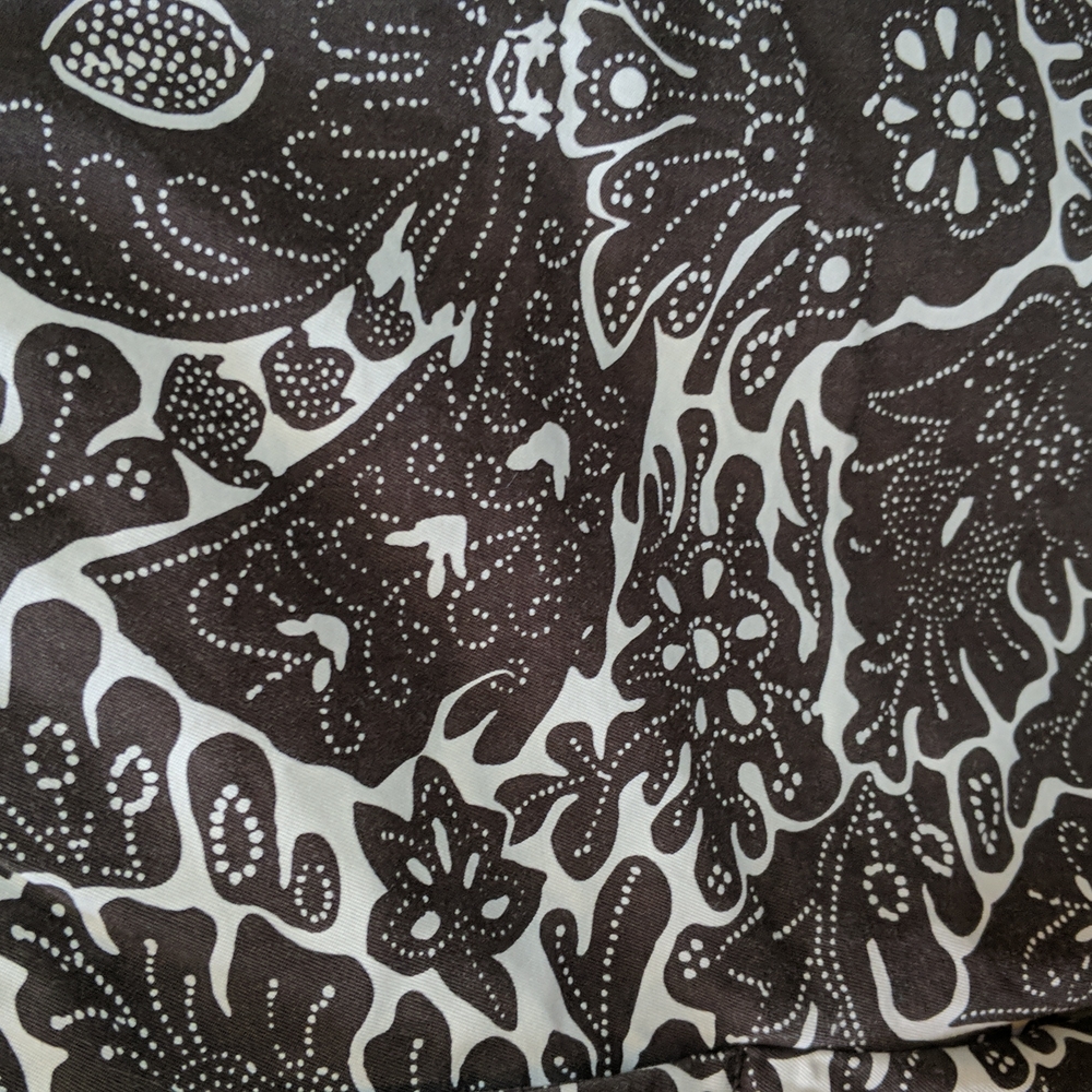 Lands' End patterned ankle pants. Size 10 - Picture 3 of 7